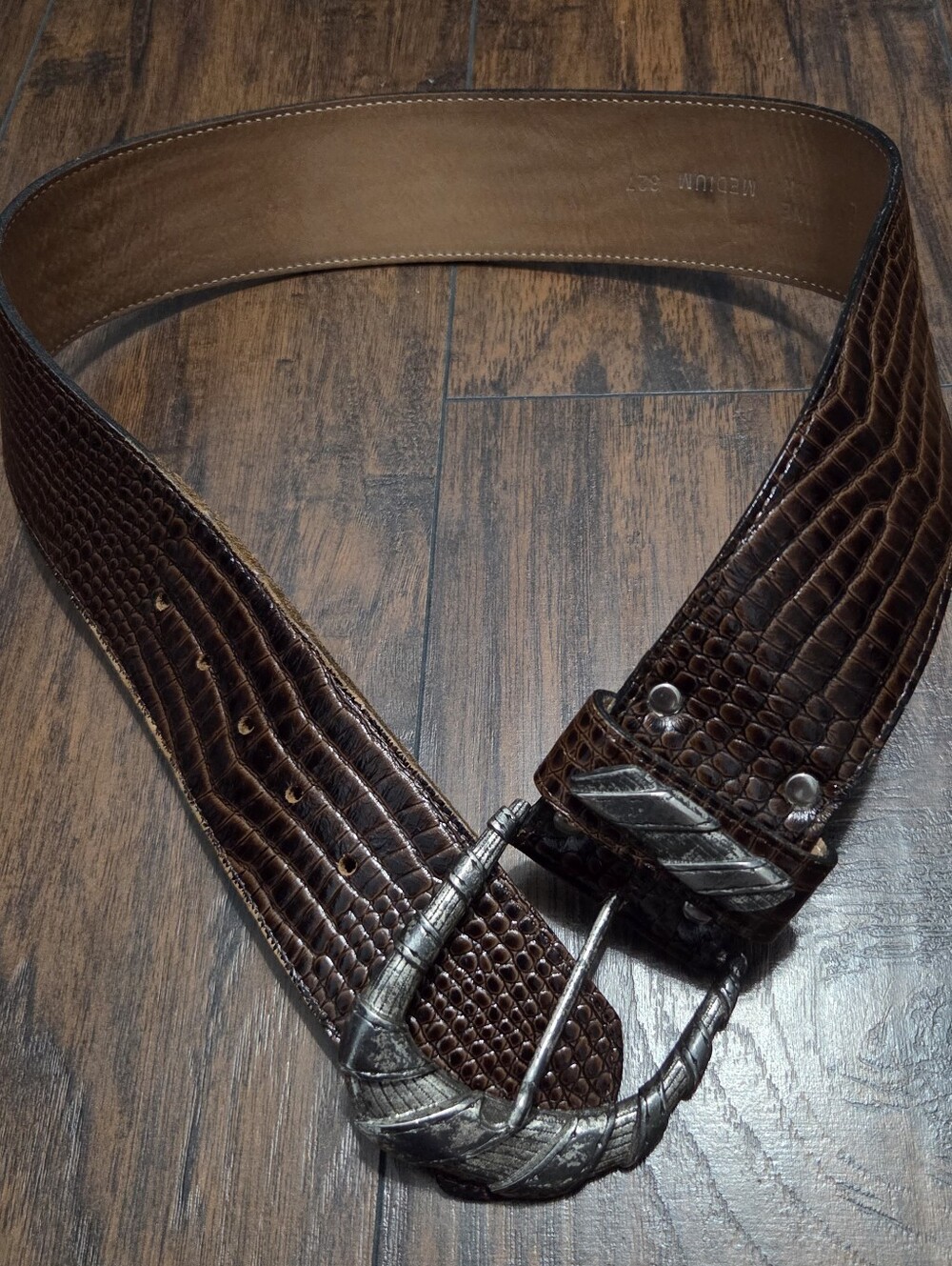 Genuine Leather Brown Crocodile Texture Belt Size M - Picture 3 of 7